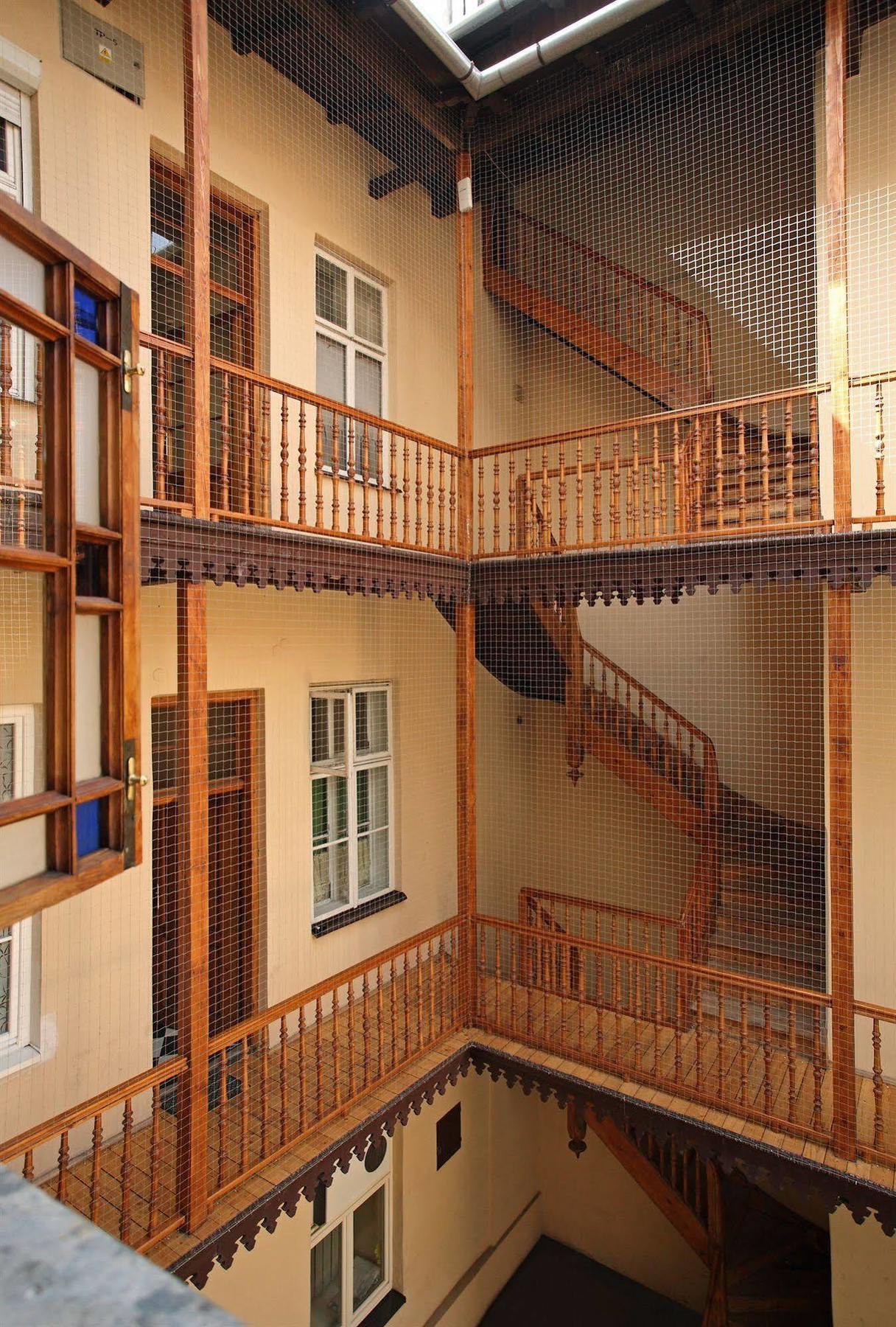 Enigma Hostel Krasków Exterior foto