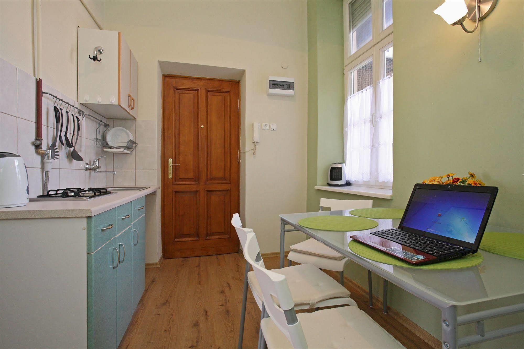 Enigma Hostel Krasków Exterior foto